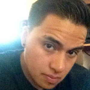 Meet your Posher, Cesar